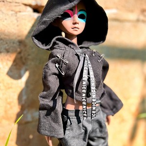 Akira dolls online