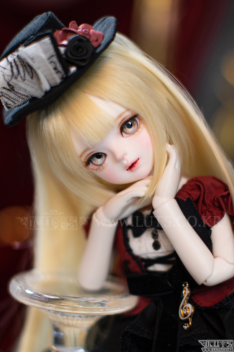 [​IMG]