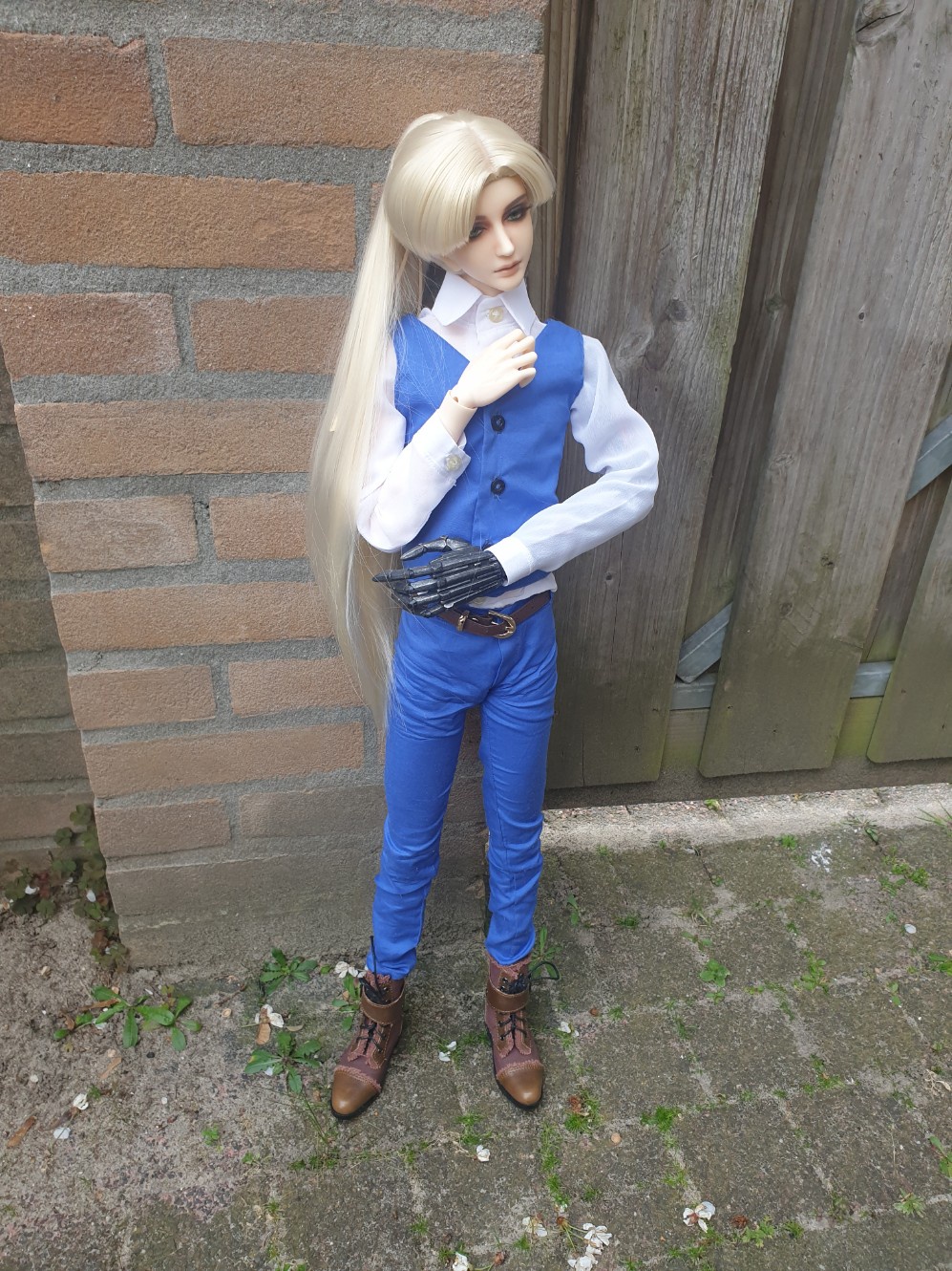 [​IMG]