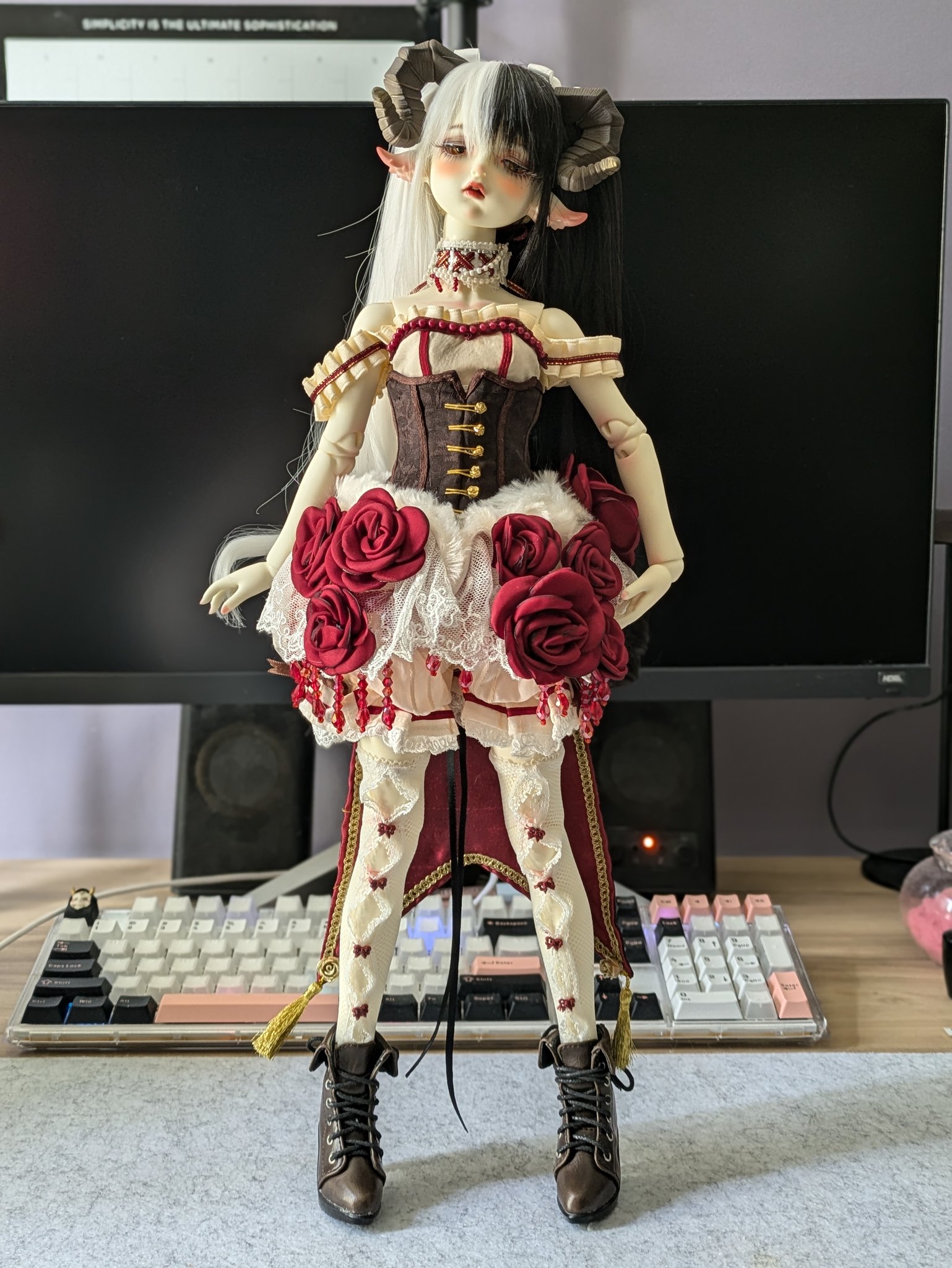 [​IMG]