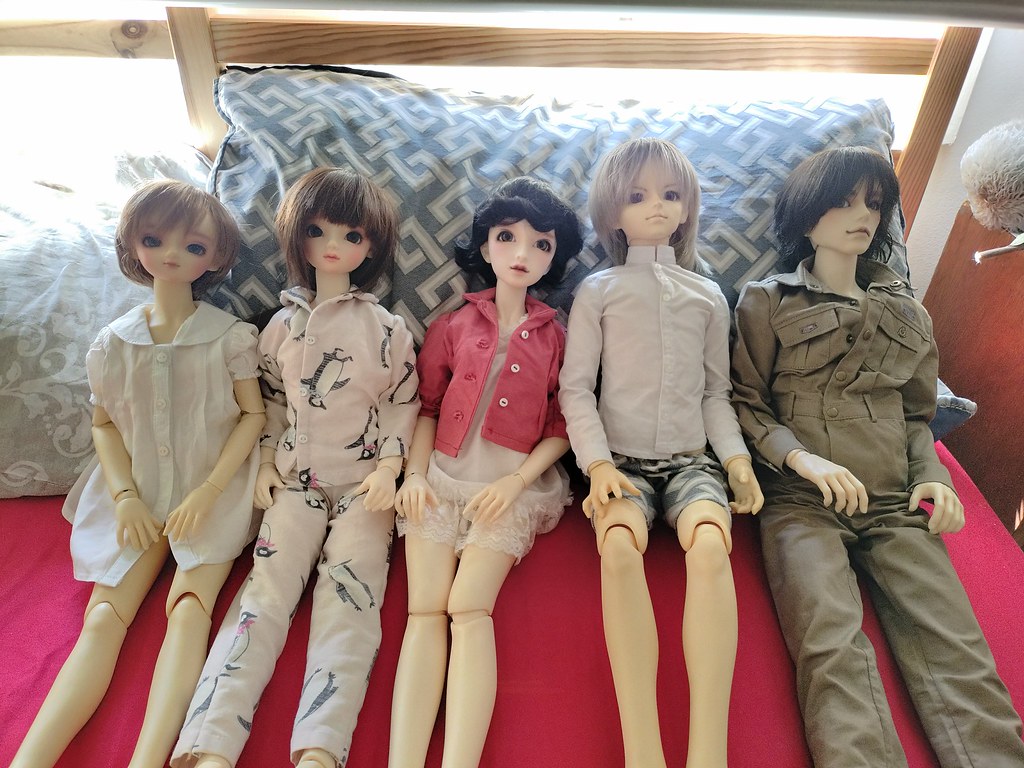 [​IMG]