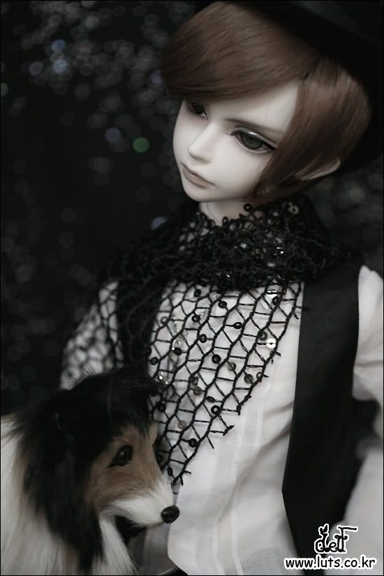 [​IMG]