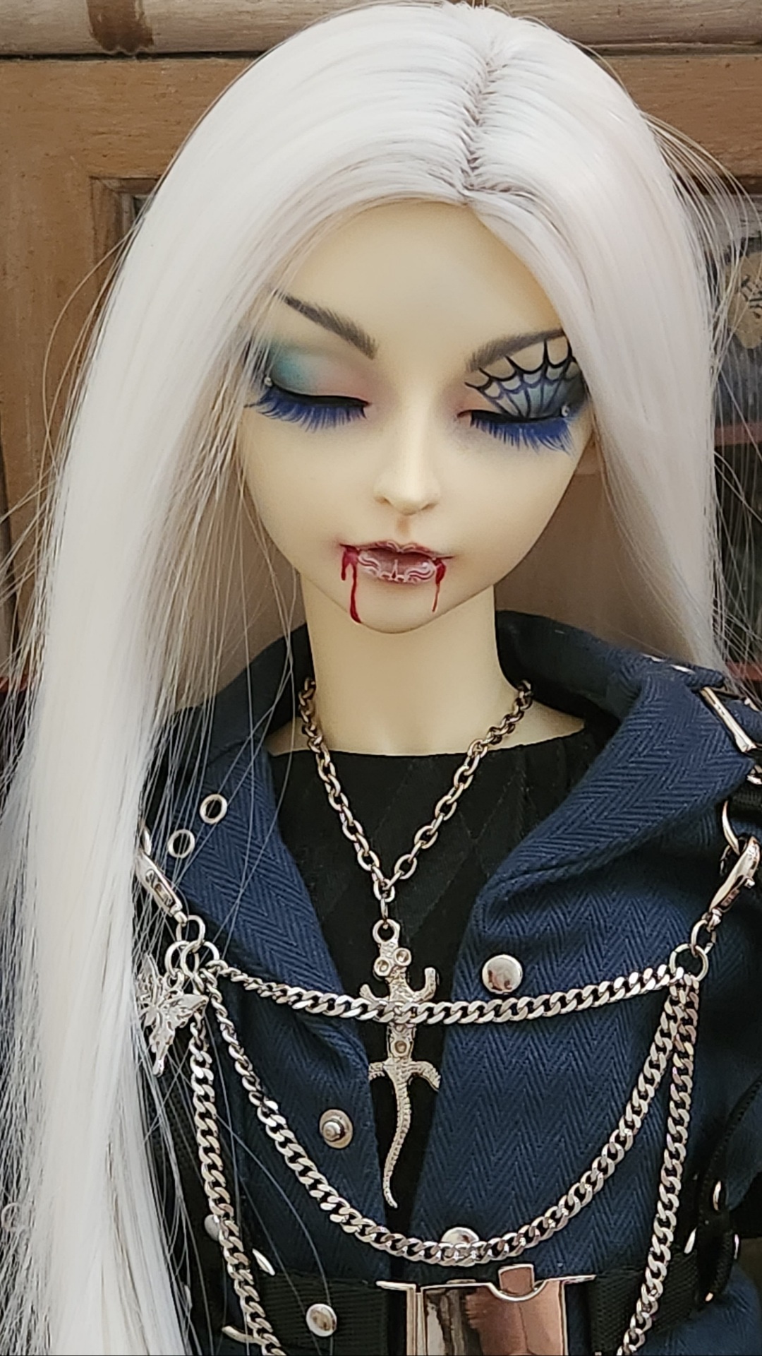 [​IMG]