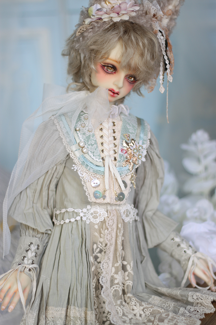 [​IMG]