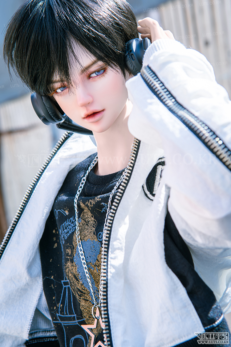 [​IMG]