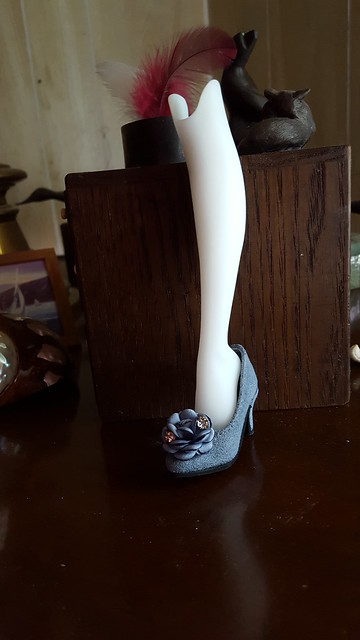 [​IMG]
