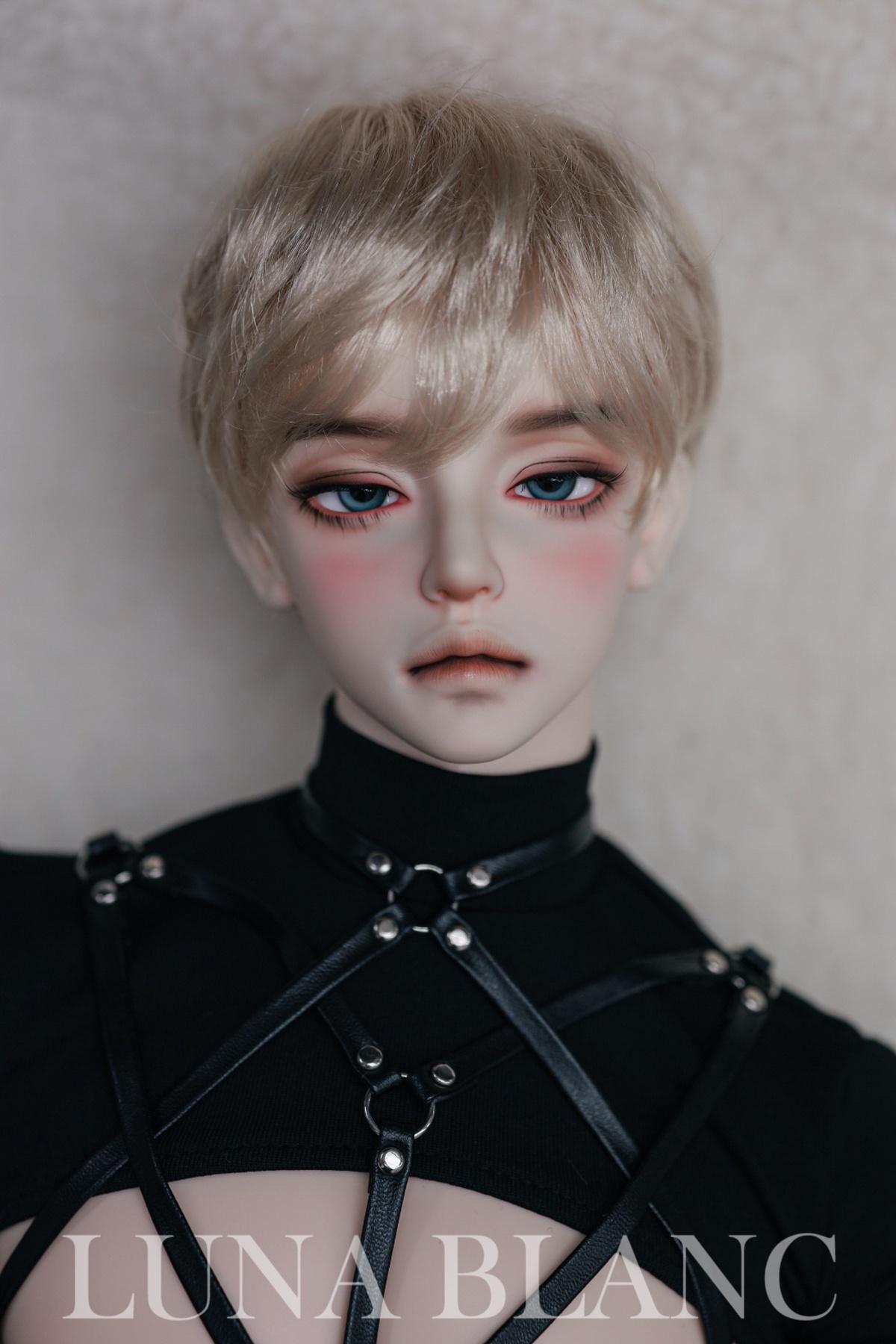 [​IMG]