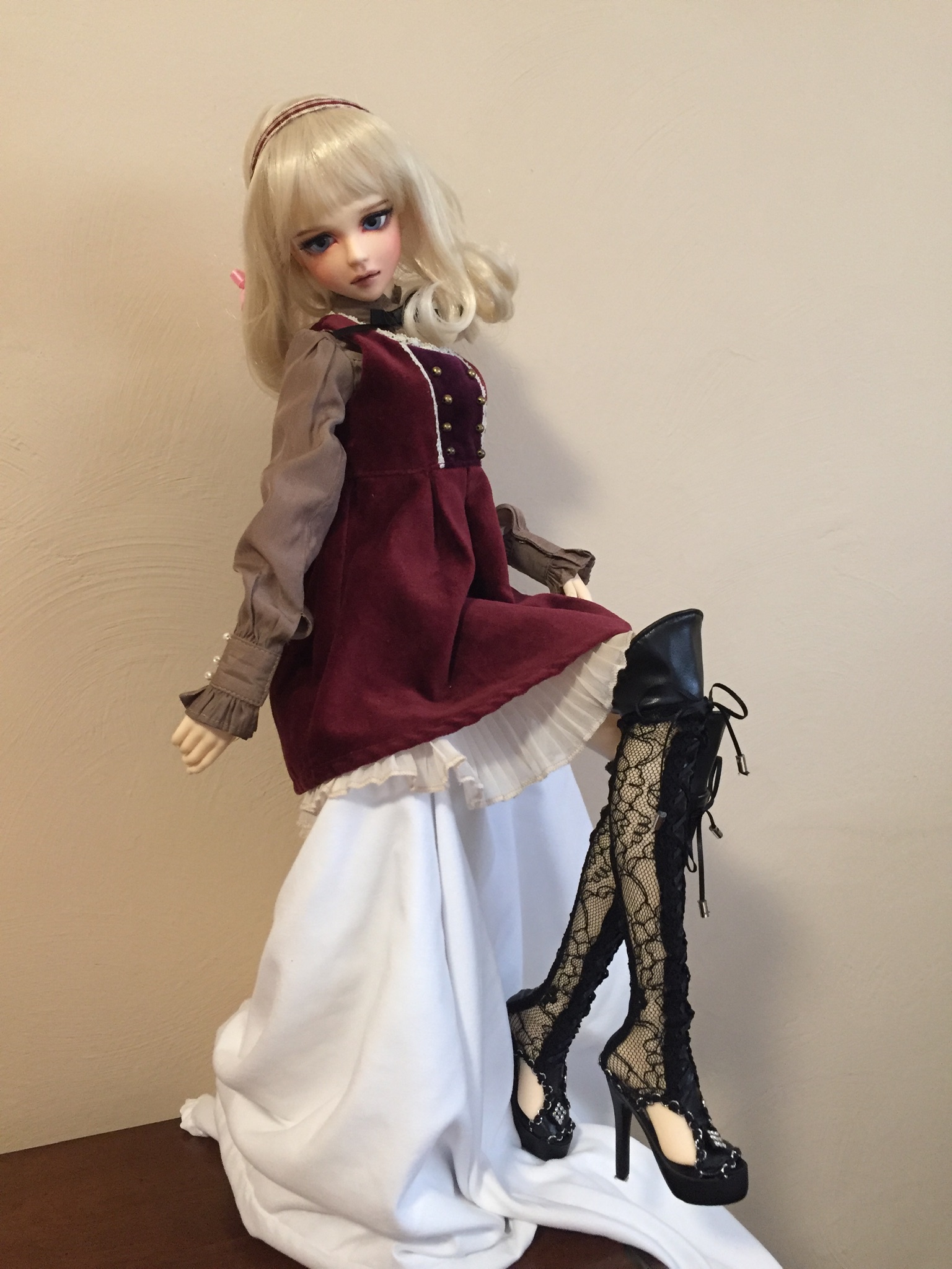 [​IMG]