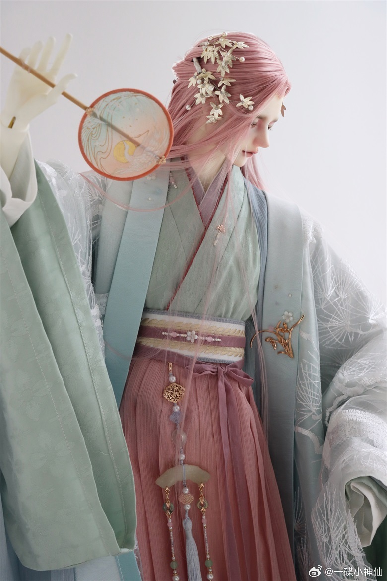 [​IMG]