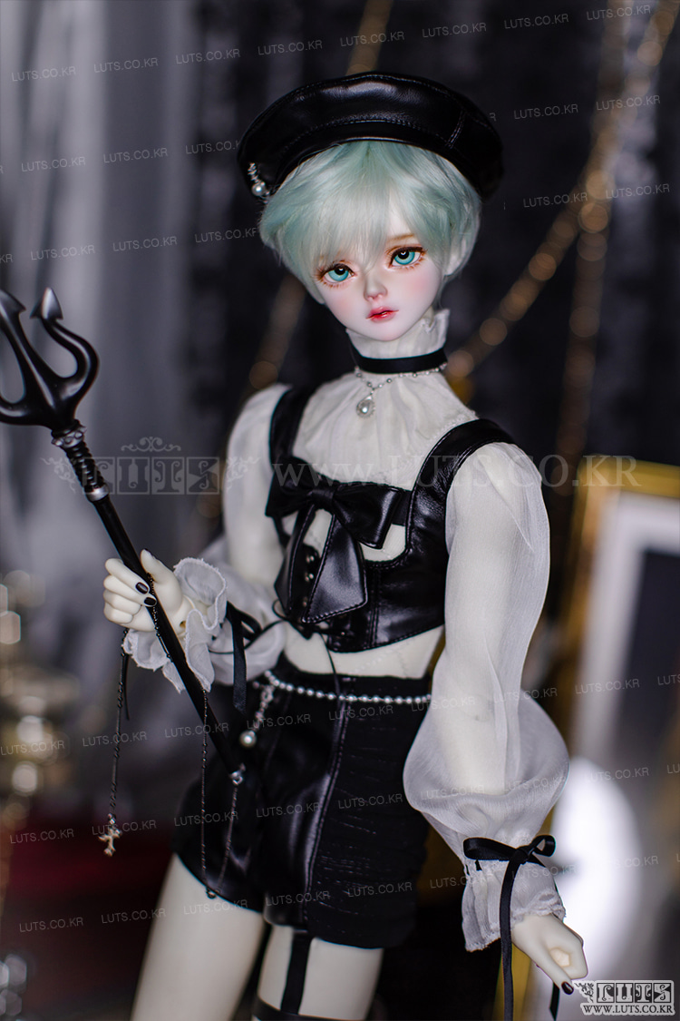[​IMG]