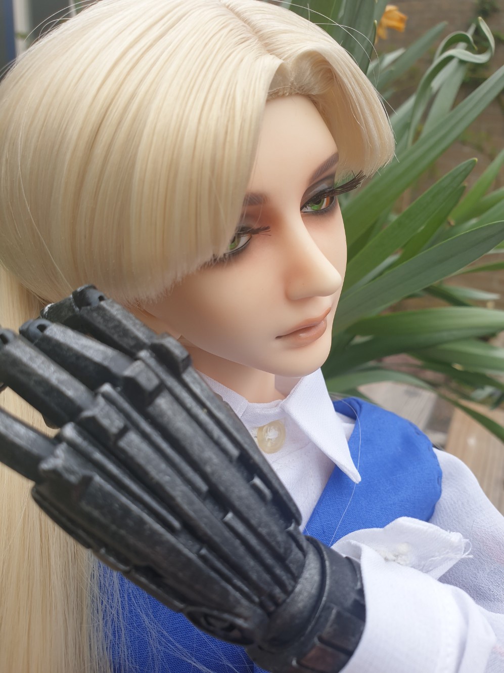 [​IMG]