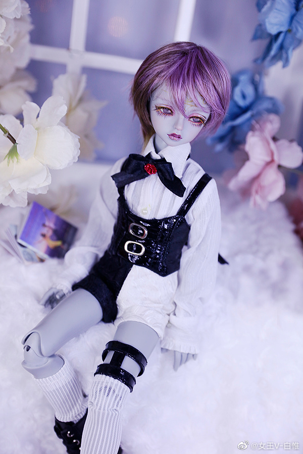 [​IMG]