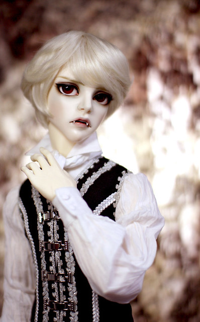 [​IMG]