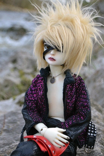 [​IMG]