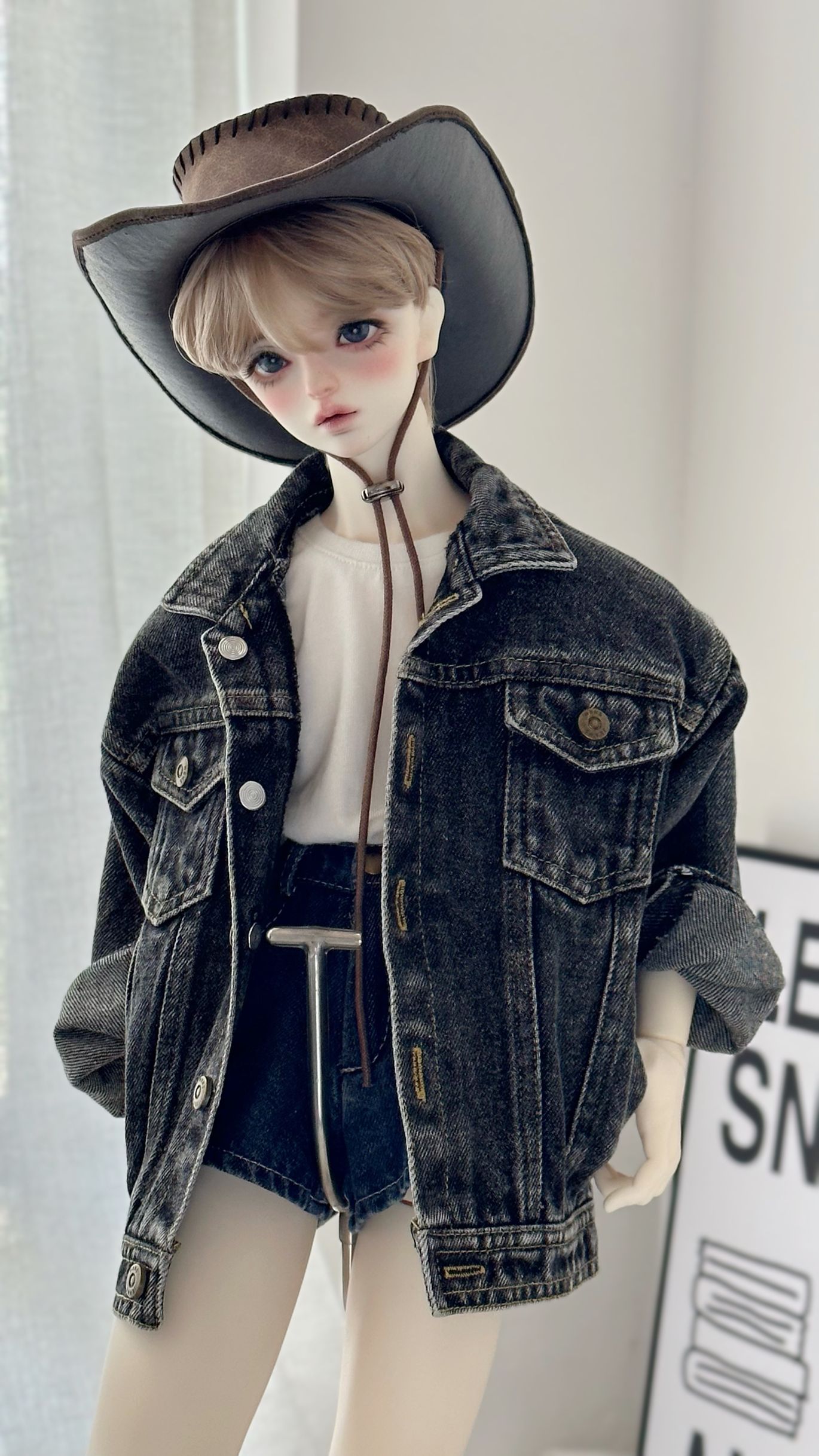 [​IMG]