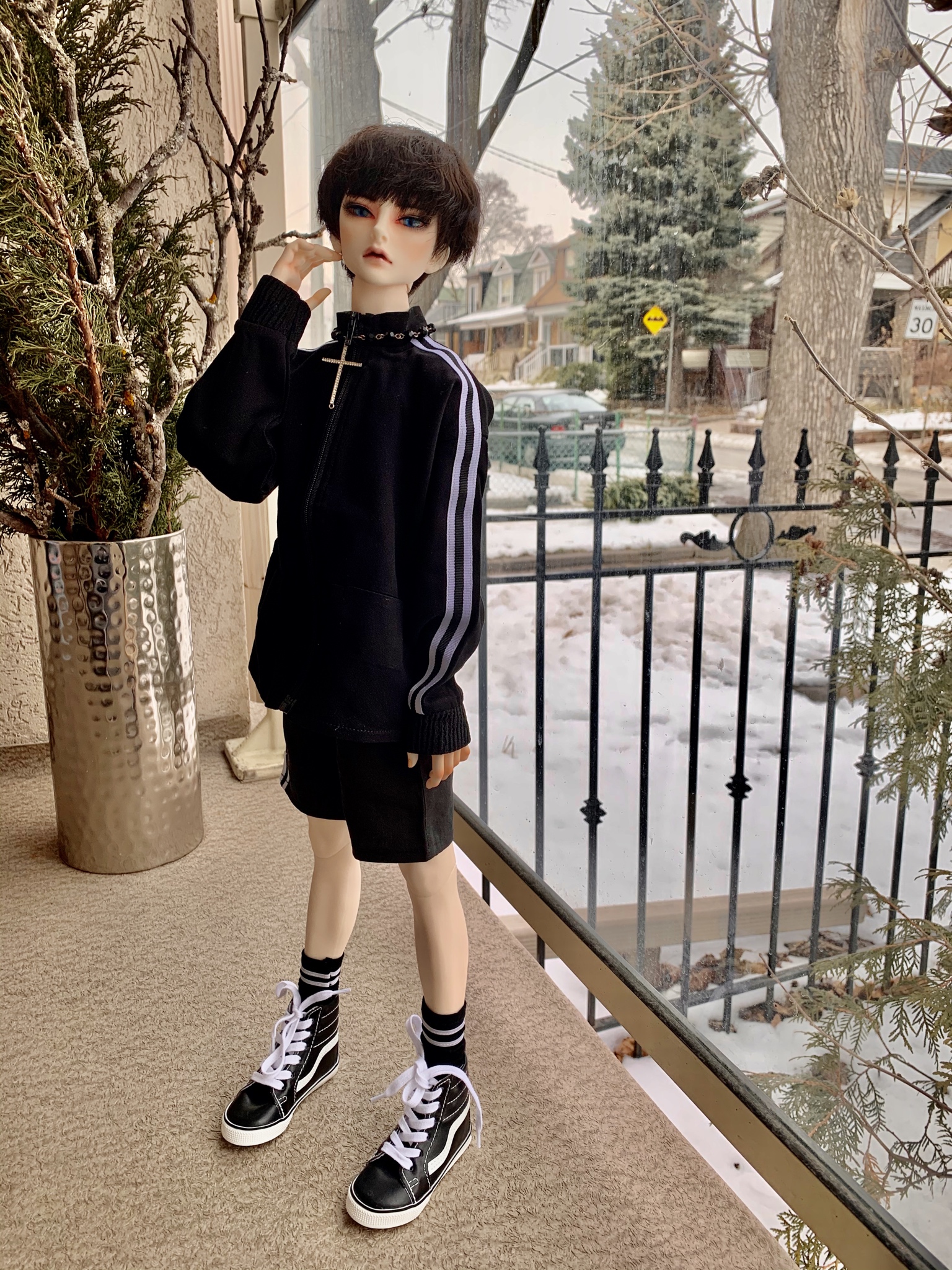 [​IMG]