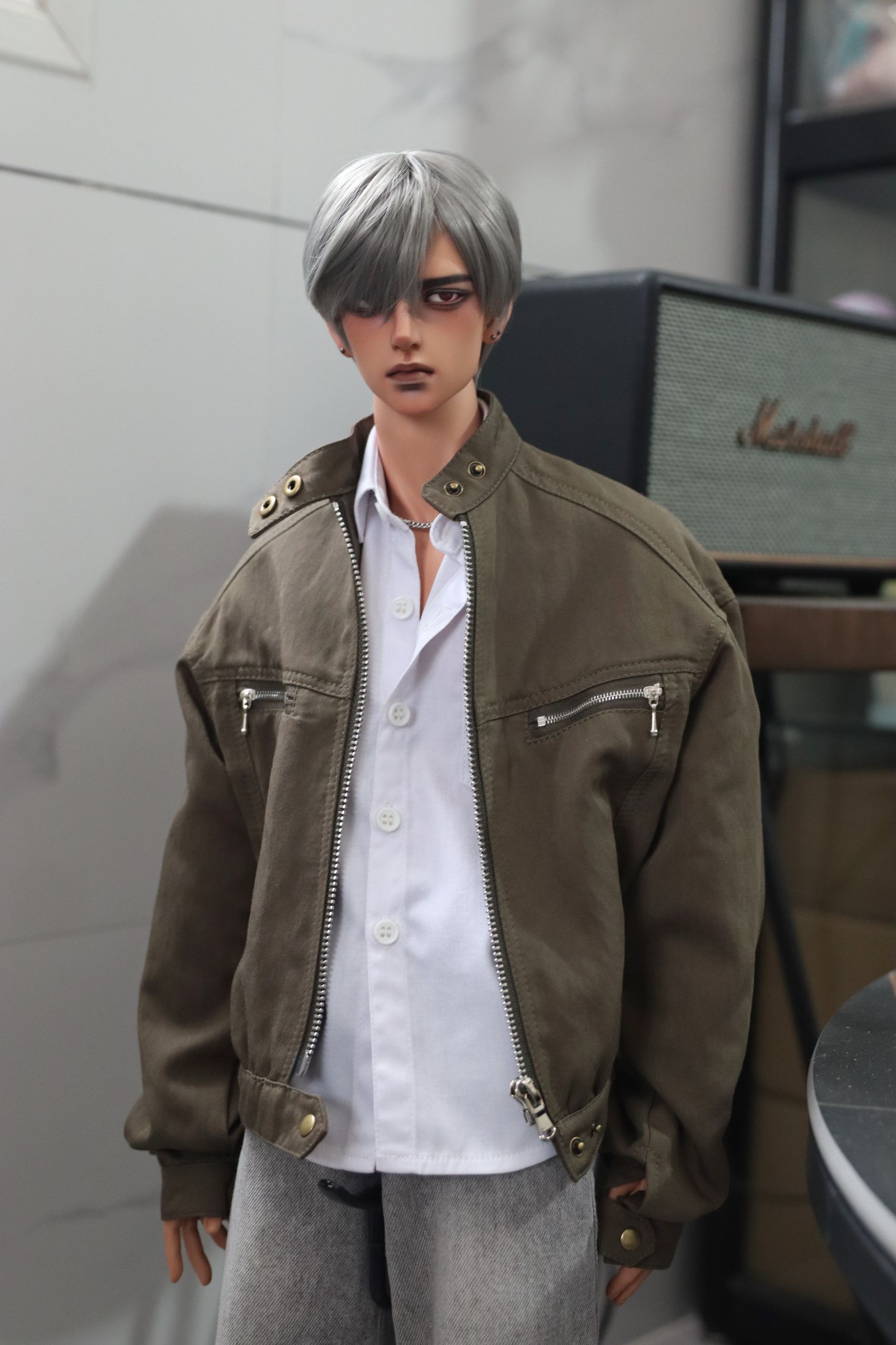 [​IMG]
