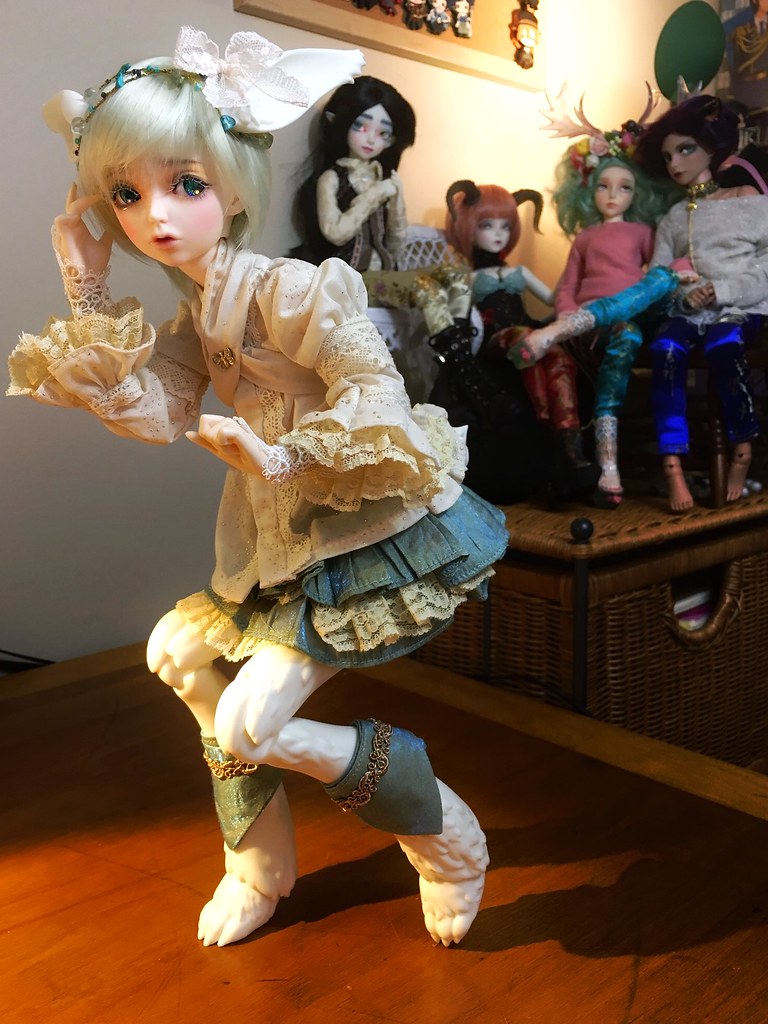 [​IMG]