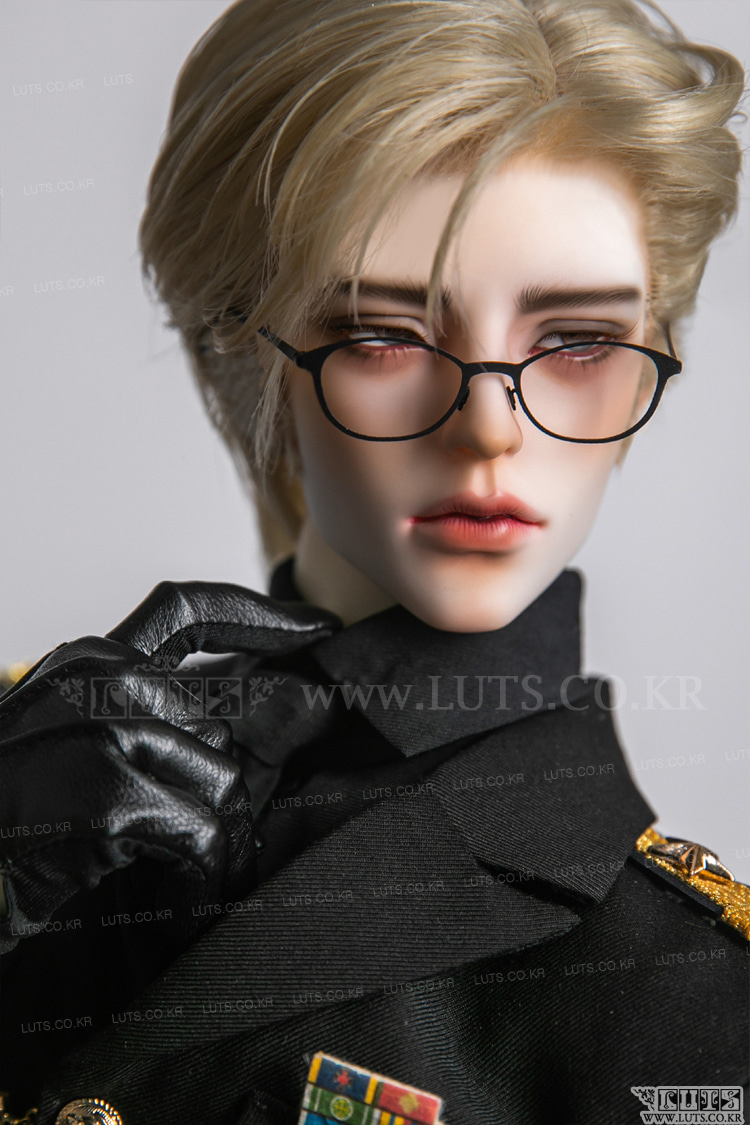 [​IMG]