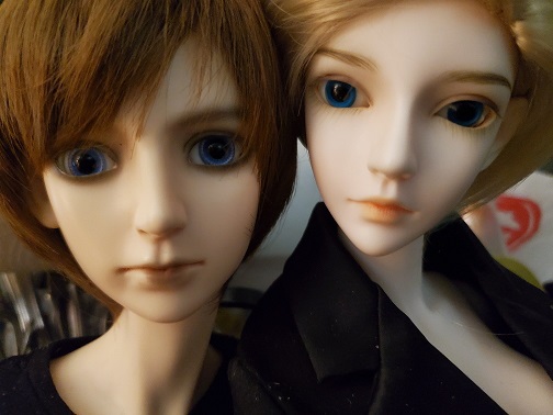 [​IMG]